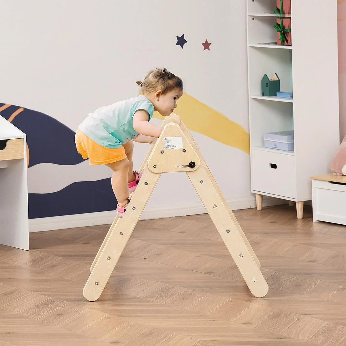 Kletterdreieck aus Holz faltbares KletterDreieck für Kinder und Baby 3-6 Jahre Indoor Sprossendreieck Natur 85,4 x 69,5 - 3