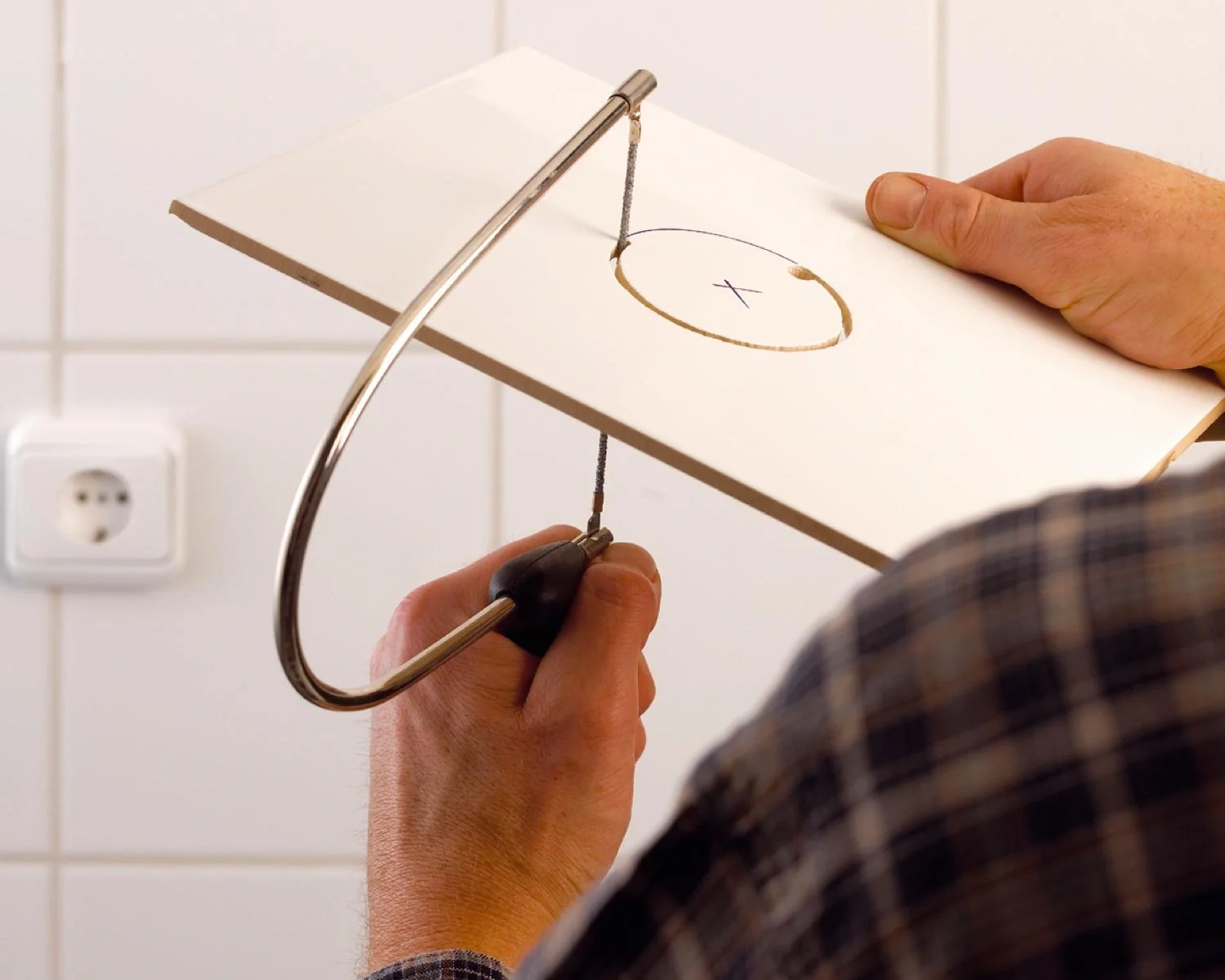 Glas- und Fliesensäge mit ergonomischem Griff - 2