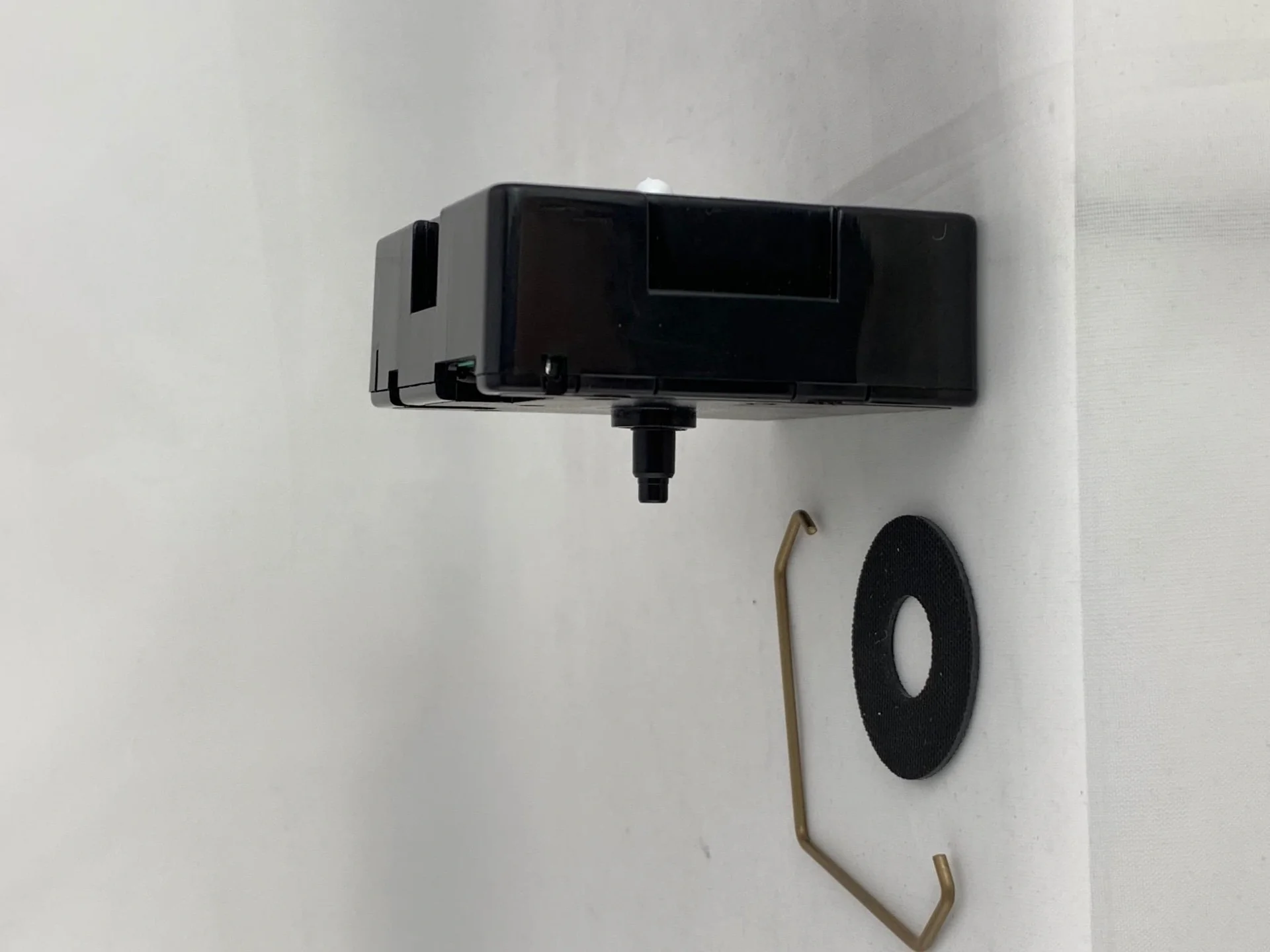 Vollautomatisches Funkuhrwerk mit 2 Motorentechnik - 4