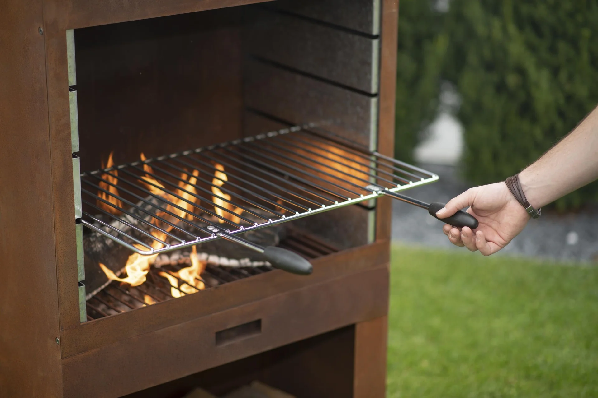 Grill und Gartenkamin rost - 1