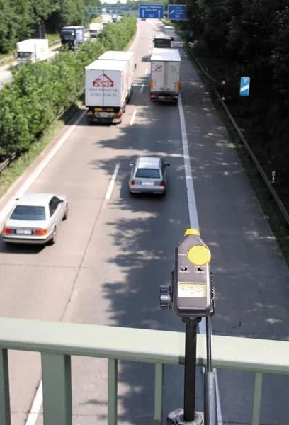 Analoges Schallpegel - Messgerät mit Stativgewindeanschluss - 2