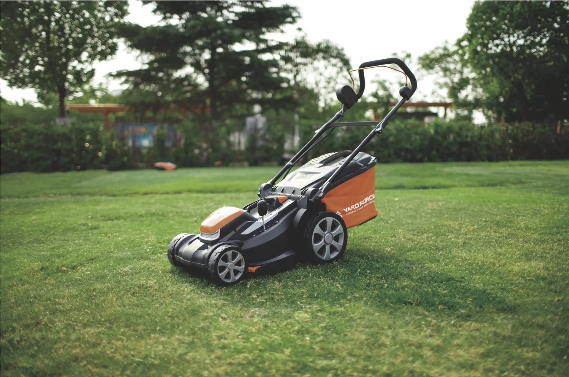 Akku-Rasenmäher "LM C40" - mit 2x Akku und 1x Doppelladegerät - 5