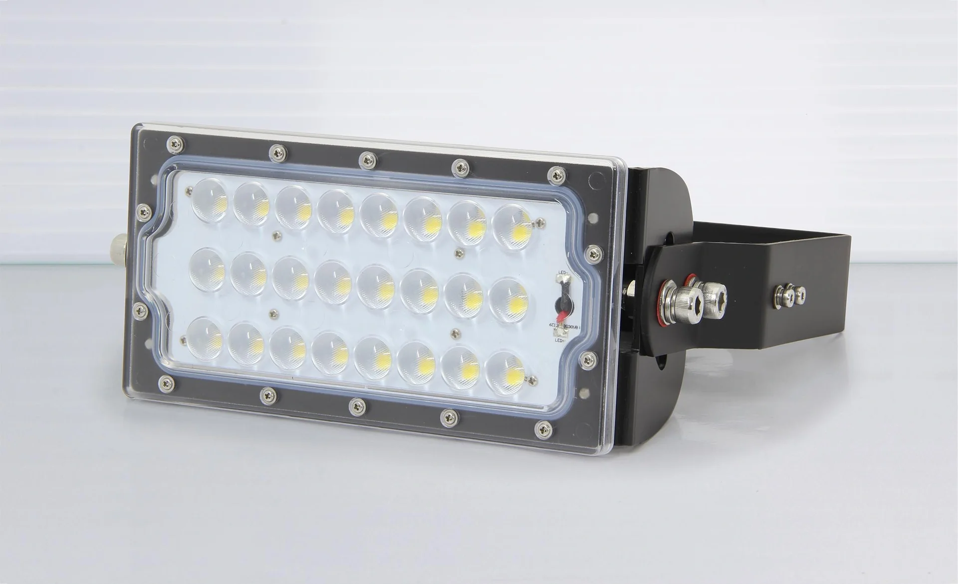 LED Hallenstrahler Planus 50W 5000k - 5