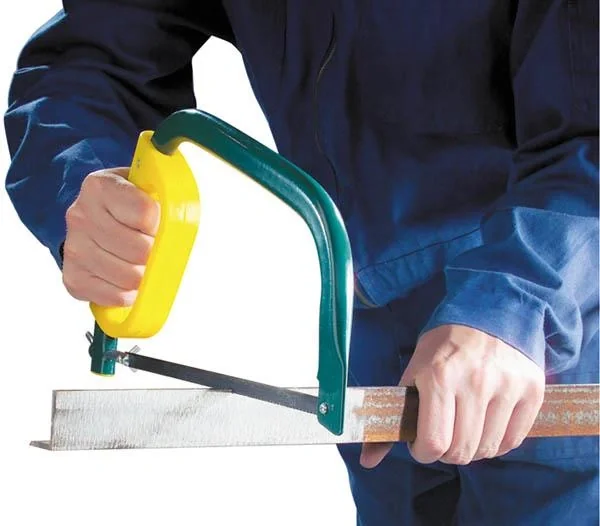 Hand - Bügelsäge, 390 mm mit 3 Sägeblättern - 4