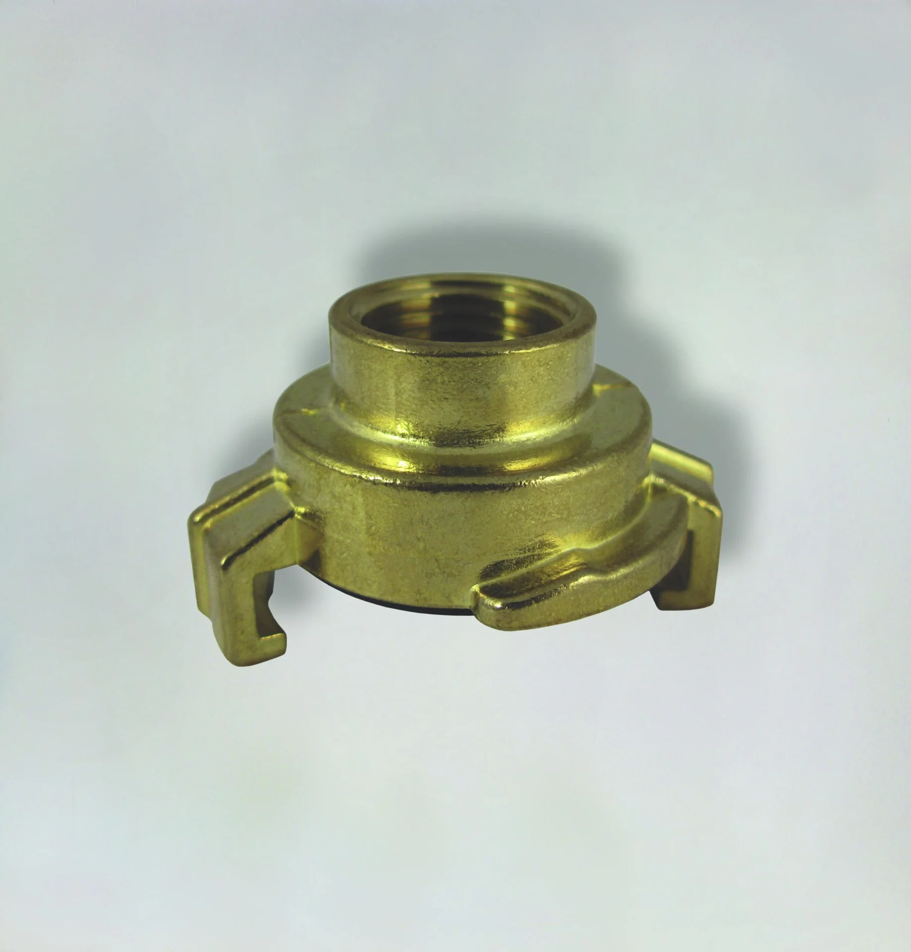 Schnellkupplung aus Messing, Gewindestück mit 3/4" Innengewinde, Nockenweite 40 mm - 1