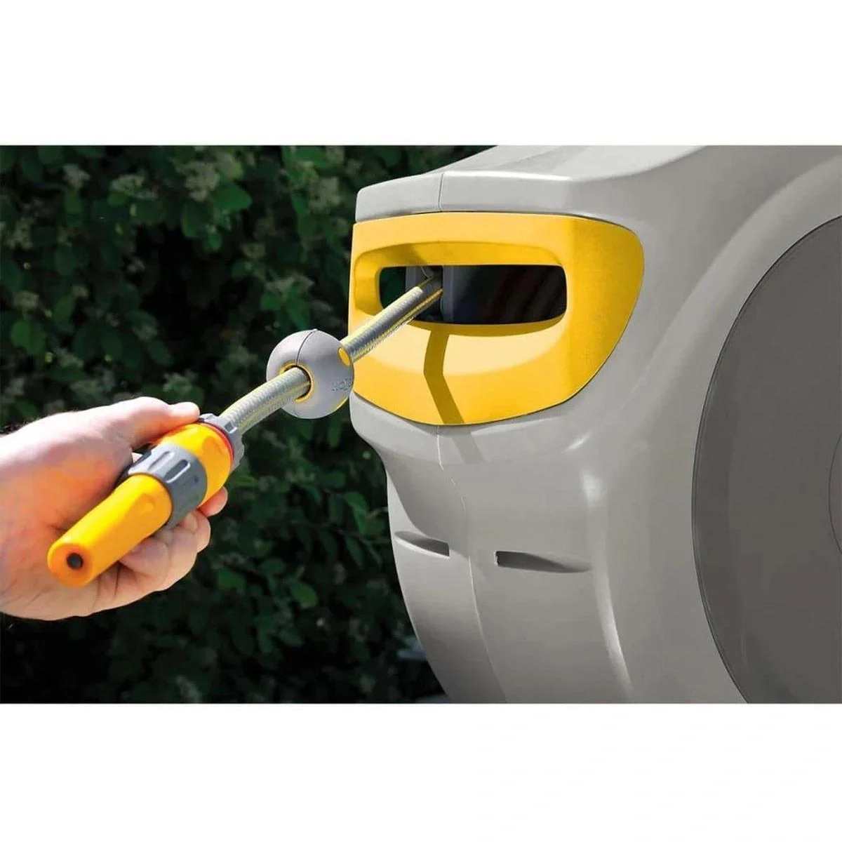 Auto Reel 40 Meter - selbstaufrollender Wandschlauchaufroller - mit Startset und Gartenspritze - grau - 3