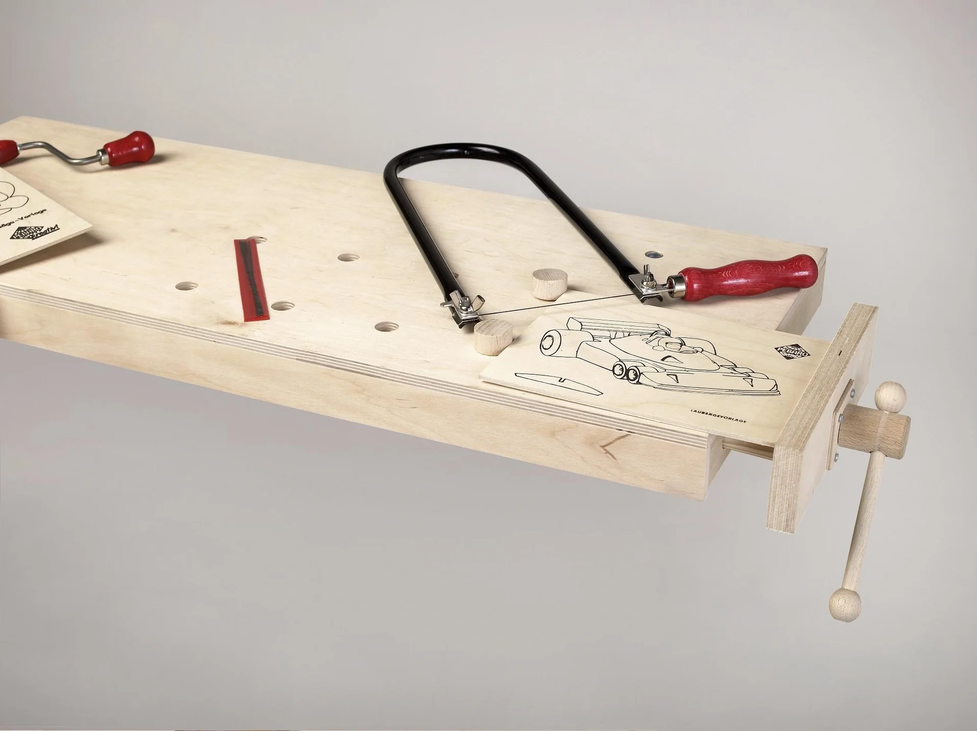 Vollholz Hobelbankplatte mit Spannvorrichtung und Tischbefestigung - 6