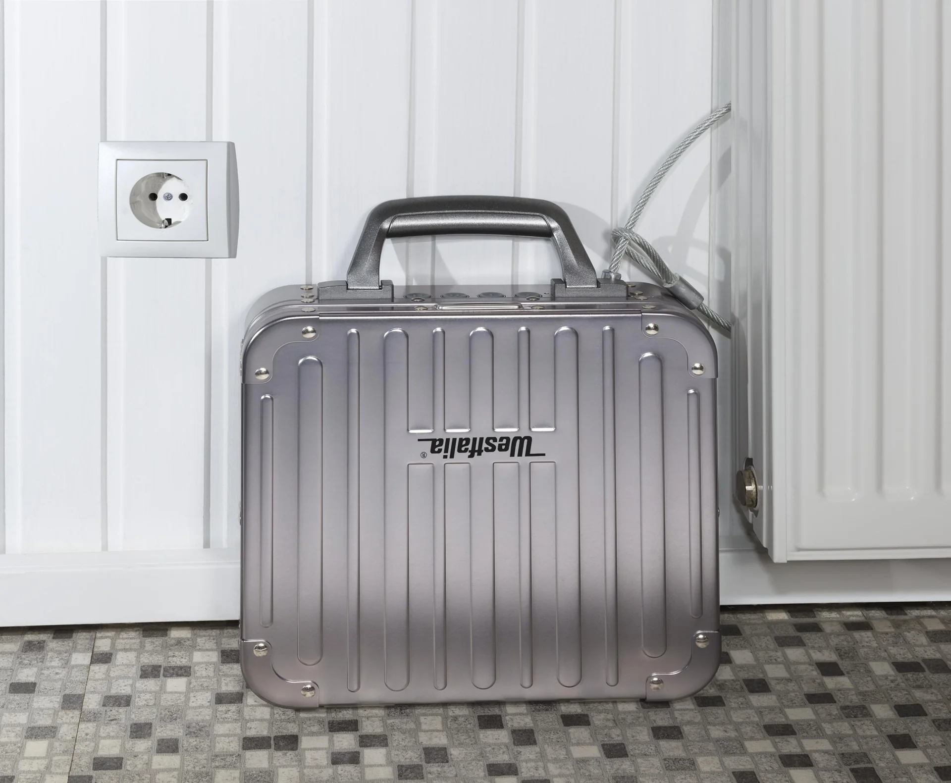 Aluminium-Sicherheits-Safe mit Digitalschloß und Sicherheitsdrahtseil - 7