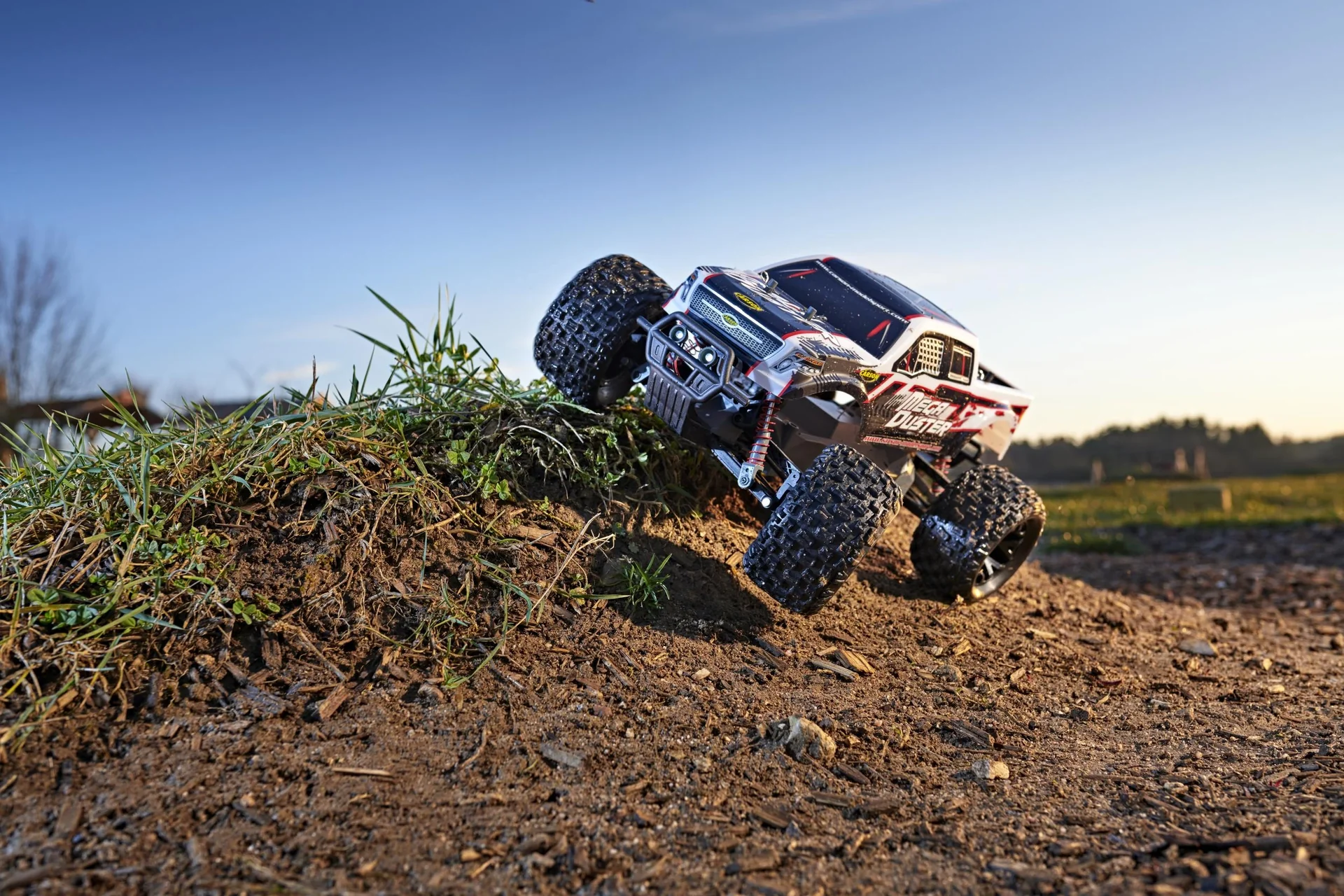 Buggy Mega Duster FE 2.4 GHz 100 % RTR 1:10 - 11