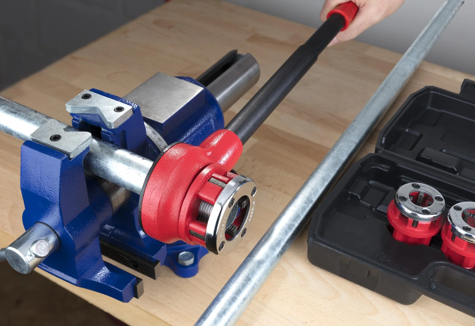 Konische Ratschenkluppe 7-teilig, 4 Schneidköpfe - 3