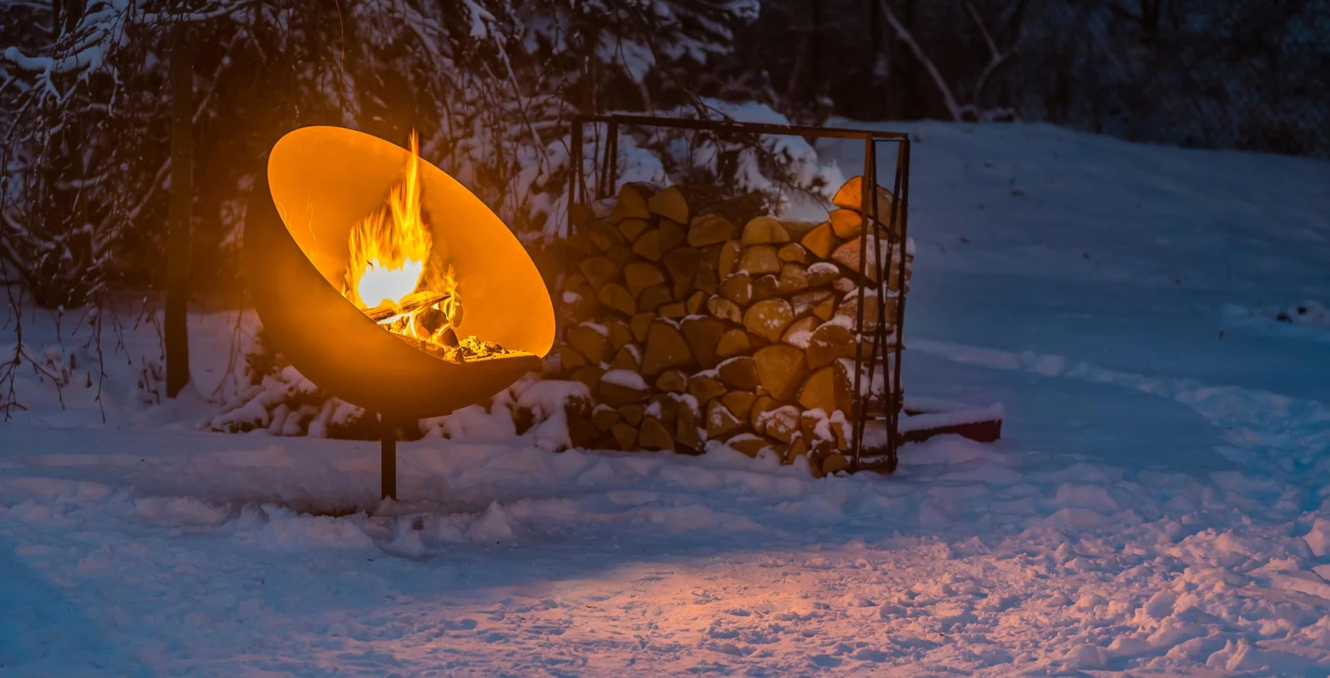 Feuerschale LUNE inklusive Grillrost und Schwenkarm - 2