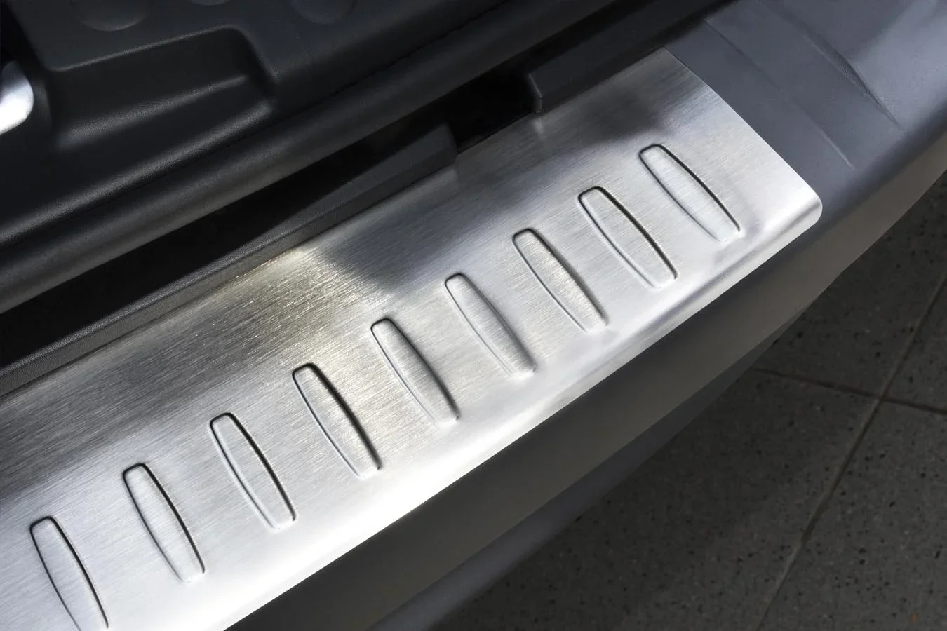 Ladekantenschutz Mercedes CITAN Baujahr 2012- / Edelstahl - 2