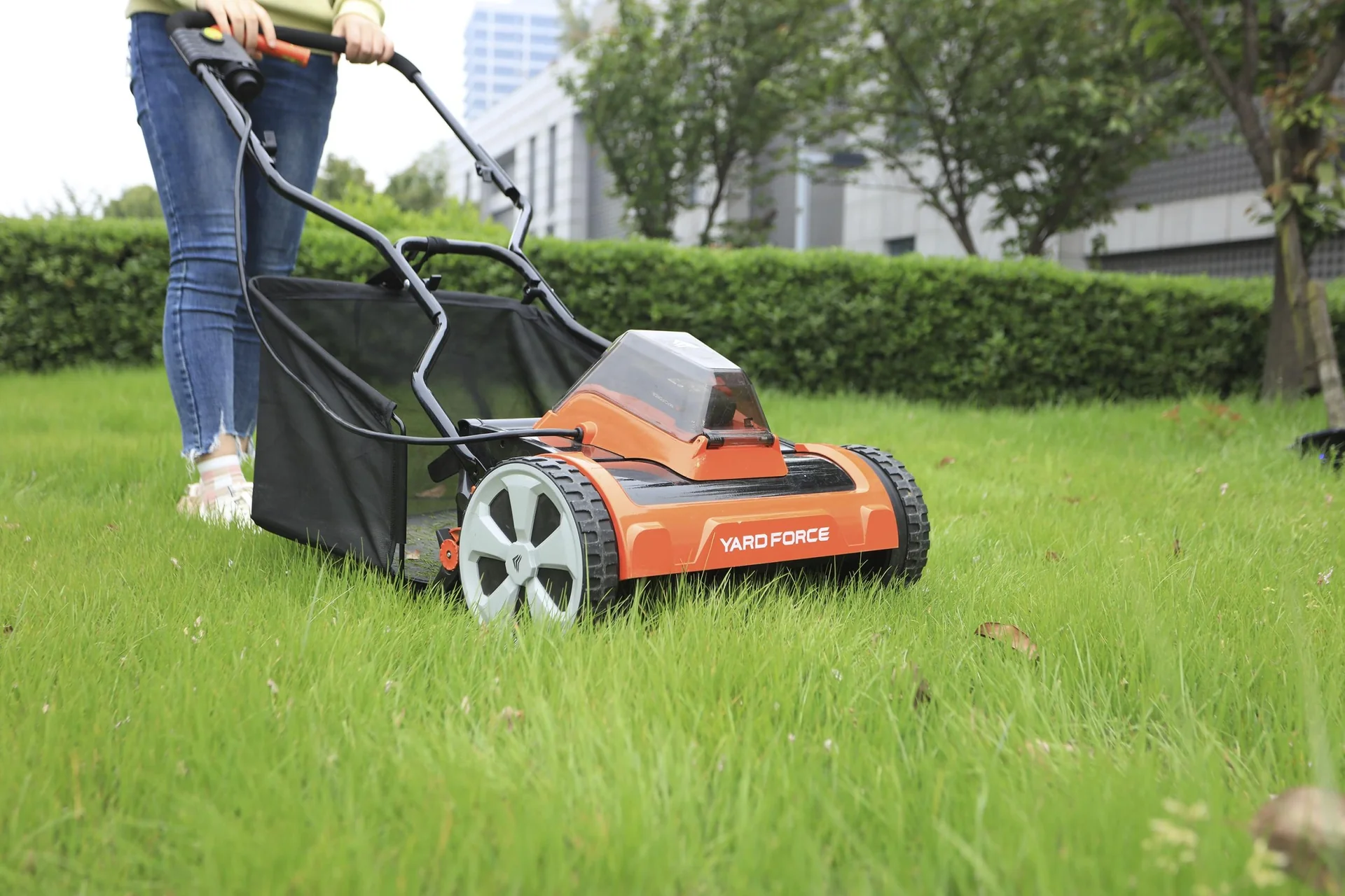 LM C38 20 V Akku Spindel-Rasenmäher, inkl. Akku und Ladegerät - 1