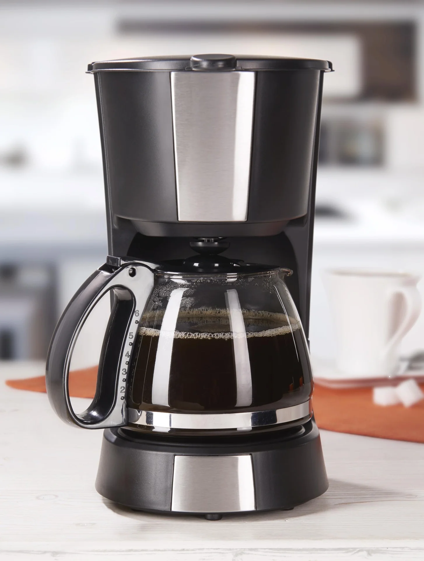 Kompakt-Kaffeemaschine, 550 Watt - 3