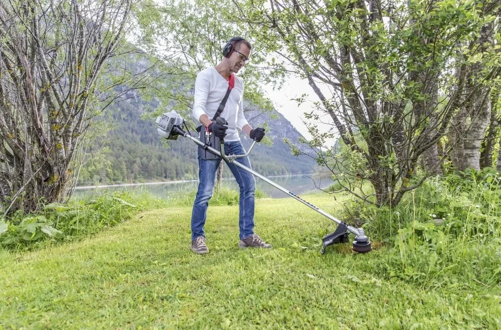 Benzin-Motorsense "BC 223 B" - 3