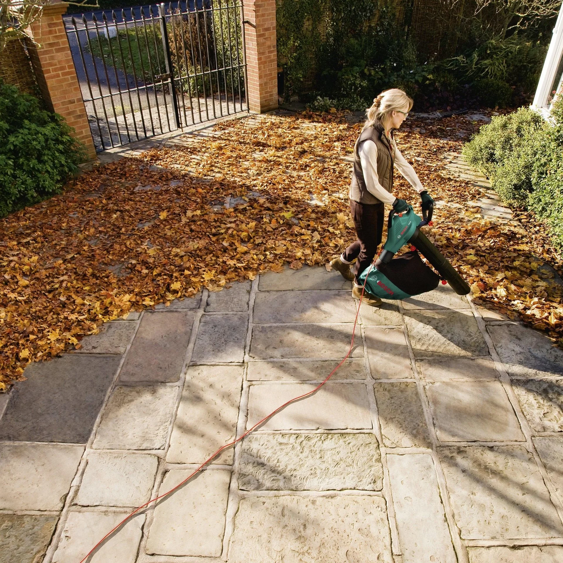 Elektrisches Laubbläser ALS 2400 - 3
