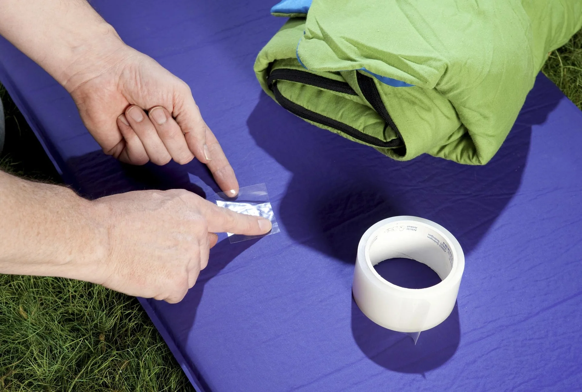 Glasklares Allwetter-Klebeband für Außen, ca.50mm breit, 25 meter lang - 4