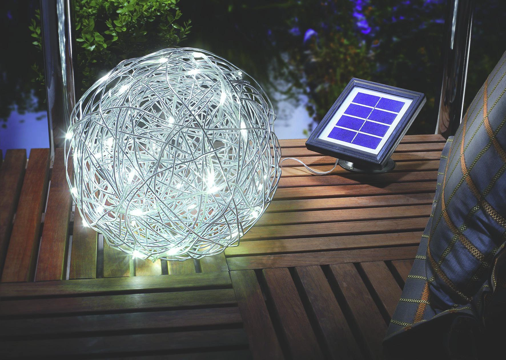 Solar LED Alu Wireball - 2