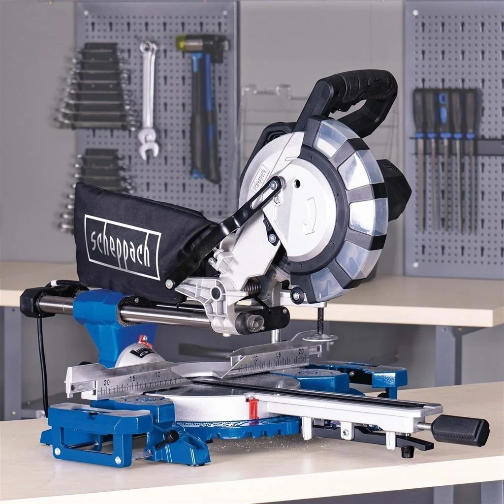 Kapp- und Zugsäge HM216SPX - 2000W | 210mm | Laser | 2 Blätter - 4