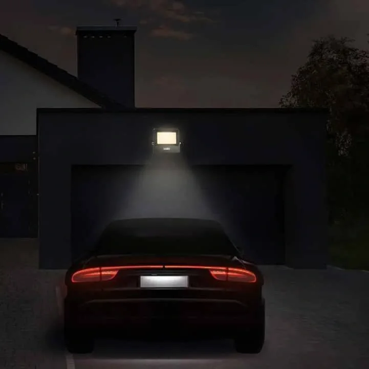 VT-158S LED-Flutlicht mit Sensor - 50 W - 4000 Lm - 4000K - Schwarz - 9