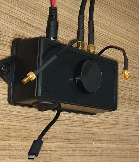 LTE Dachantenne EVO 5G mit mobilem 1800Mbit 5G Cat 20 Router - 7