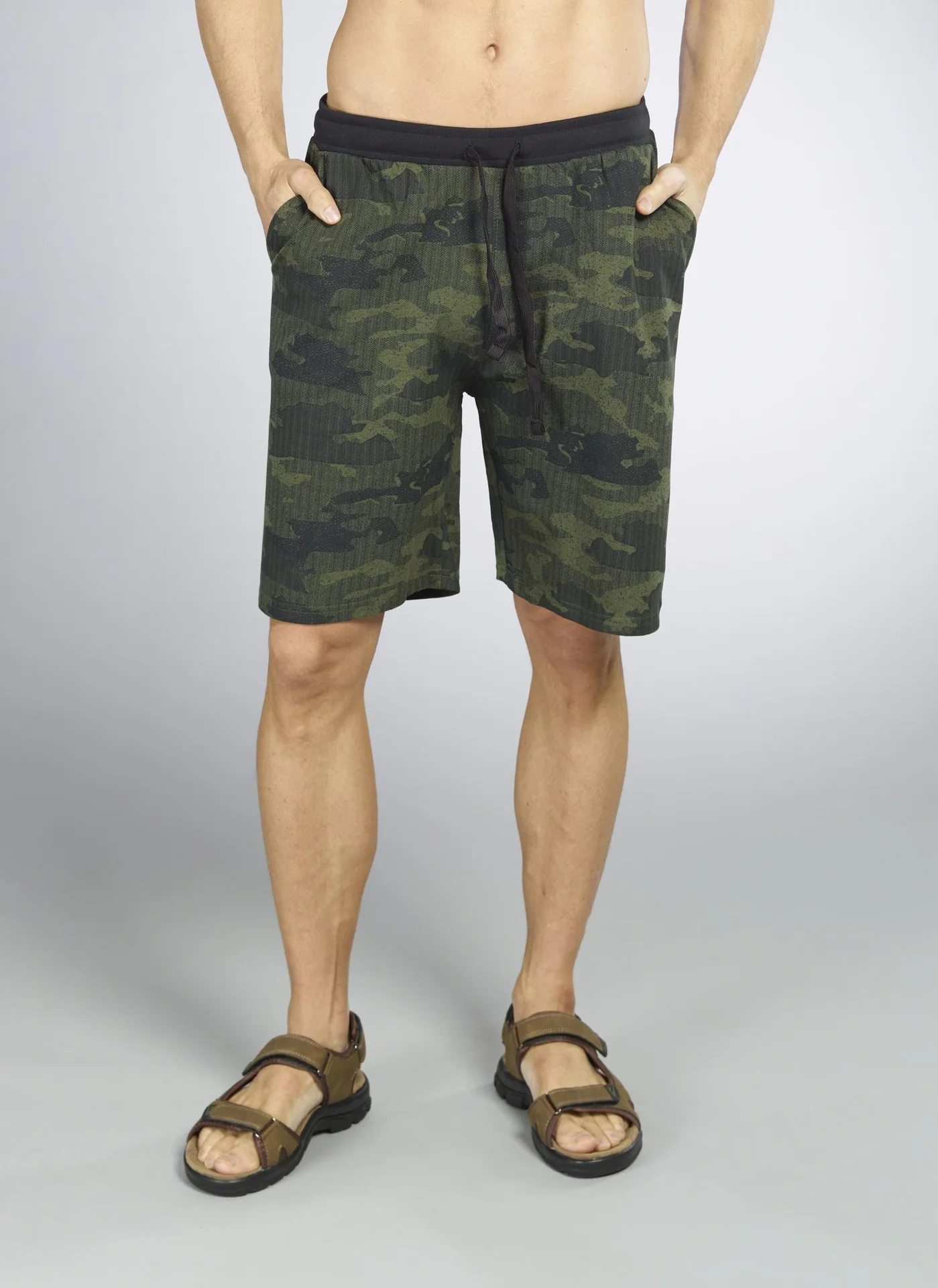 Bermuda Shorts, Farbe camouflage/grün/schwarz, Gr.3XL - 1