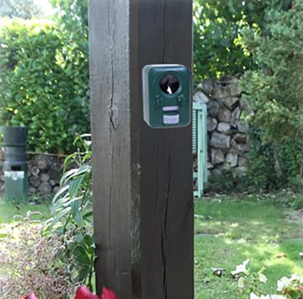 Solar-Universal-Tierschreck mit Ultraschall & Blitzlicht - 9