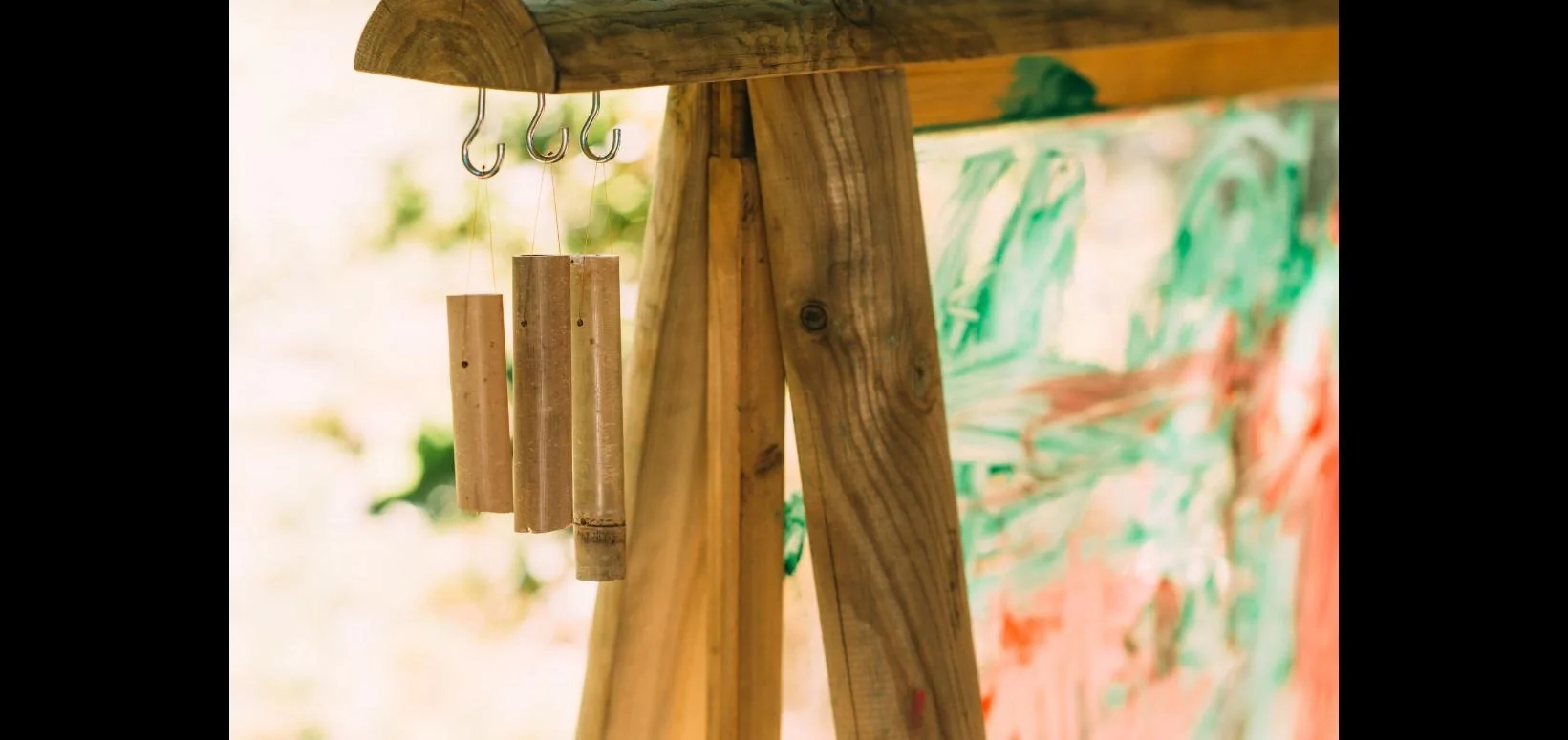 Discovery Tafel Outdoor Schreib- und Maltafel für Kinder aus Holz, Pflanzkübel, Windspiel, natur - 12