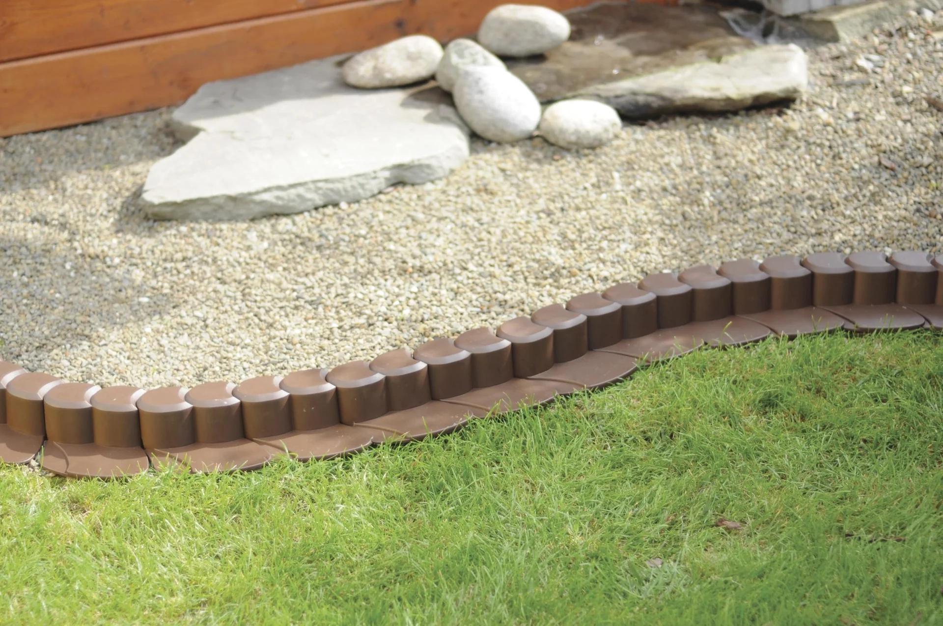 Beeteinfassung HAPPY GRASS, braun - 16 Stück - 2,05 m - 8