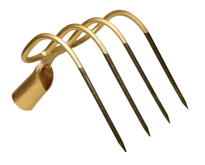 Dunghacke mit 4 Zinken - Hacke aus einem Stück geschmiedet - 1