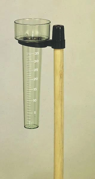 Regenmesser mit Halterung - 2