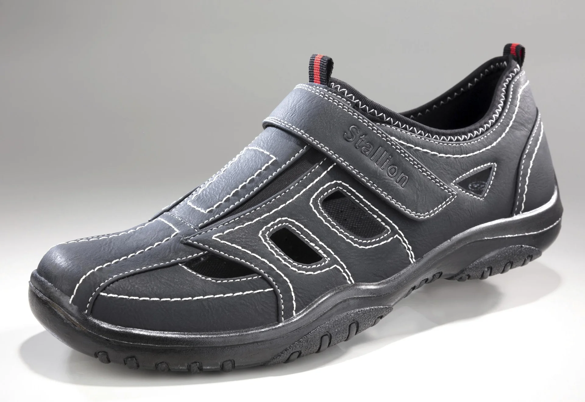 Slipper mit Klimazonen und Klettverschluss, Farbe schwarz, Gr.40 - 5