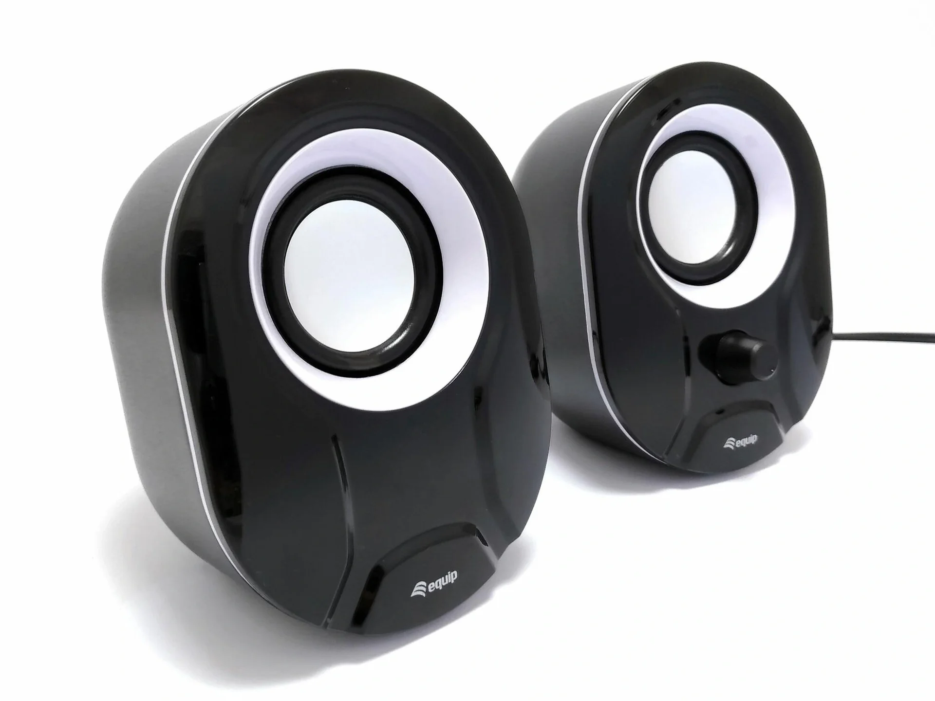 Stereo 2.0 Lautsprecher für Notebook/PC in schwarz/weiß - 6