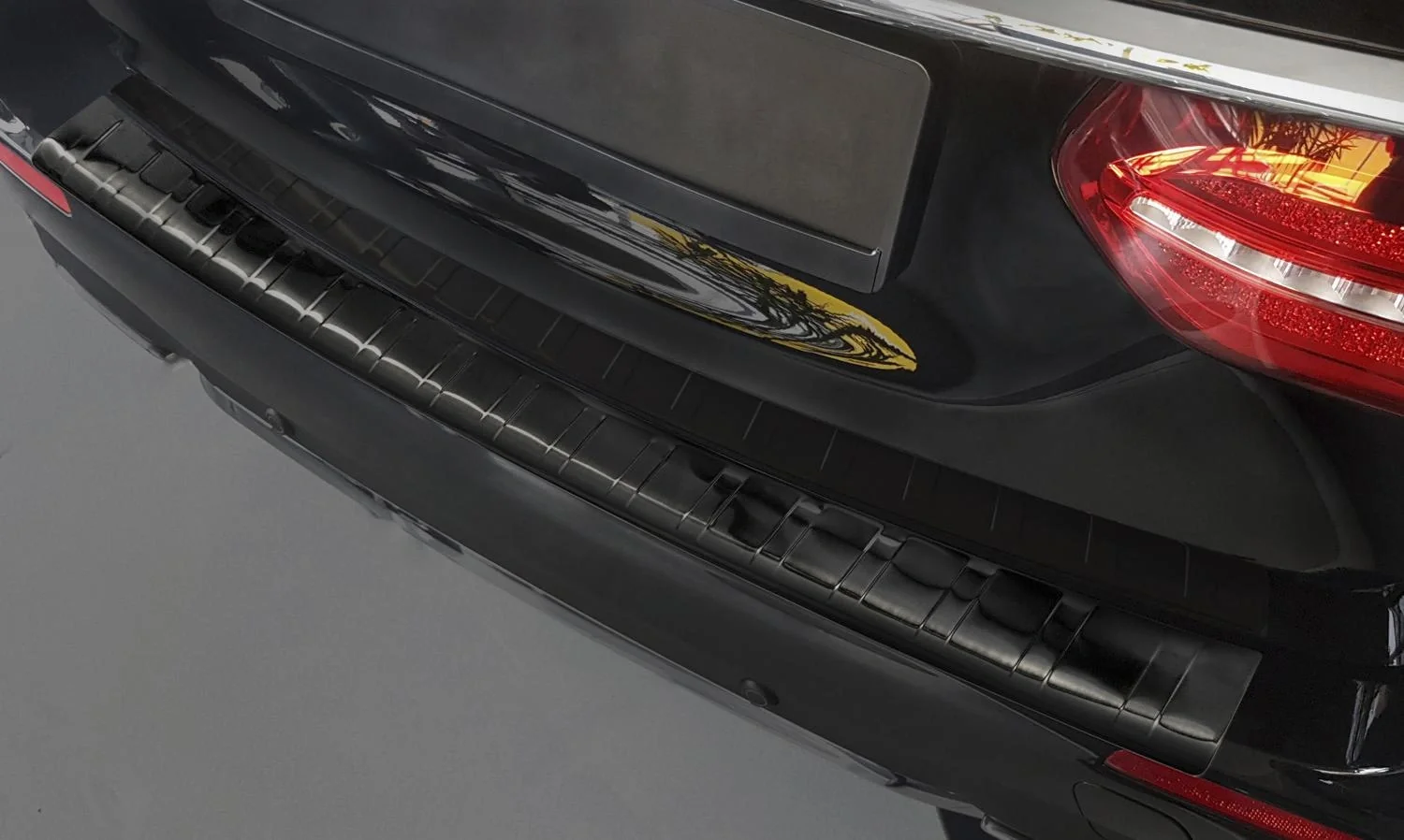 Ladekantenschutz Edelstahl graphite / black für Mercedes E Klasse W213 T-Model, Baujahr 2016> - 3