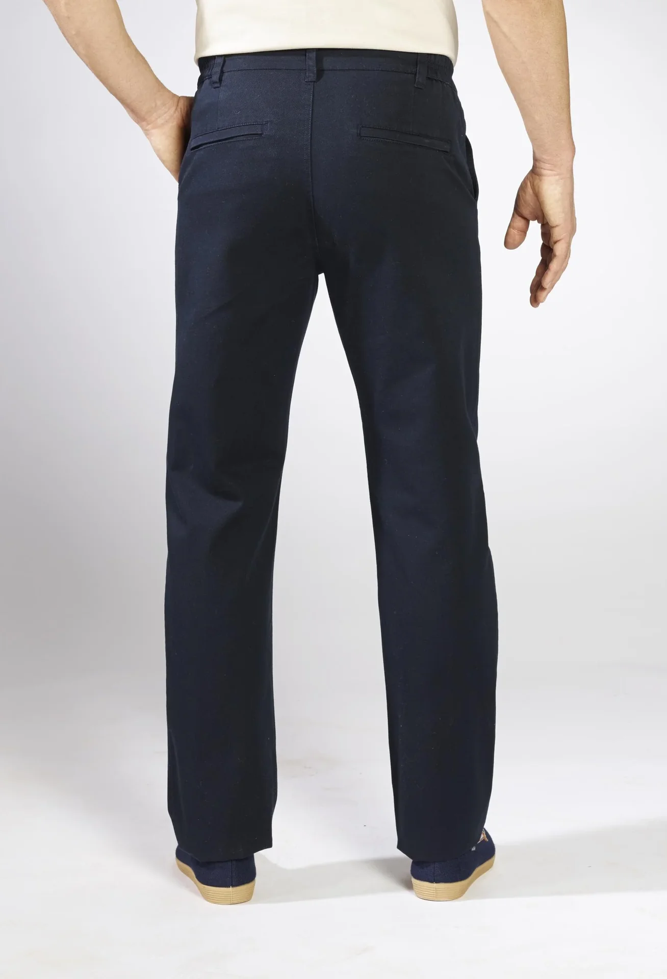 Baumwollhose mit Teil-Dehnbund, 2 Gesäßtaschen mit Reißverschluß, Farbe marine, Gr.48 - 3