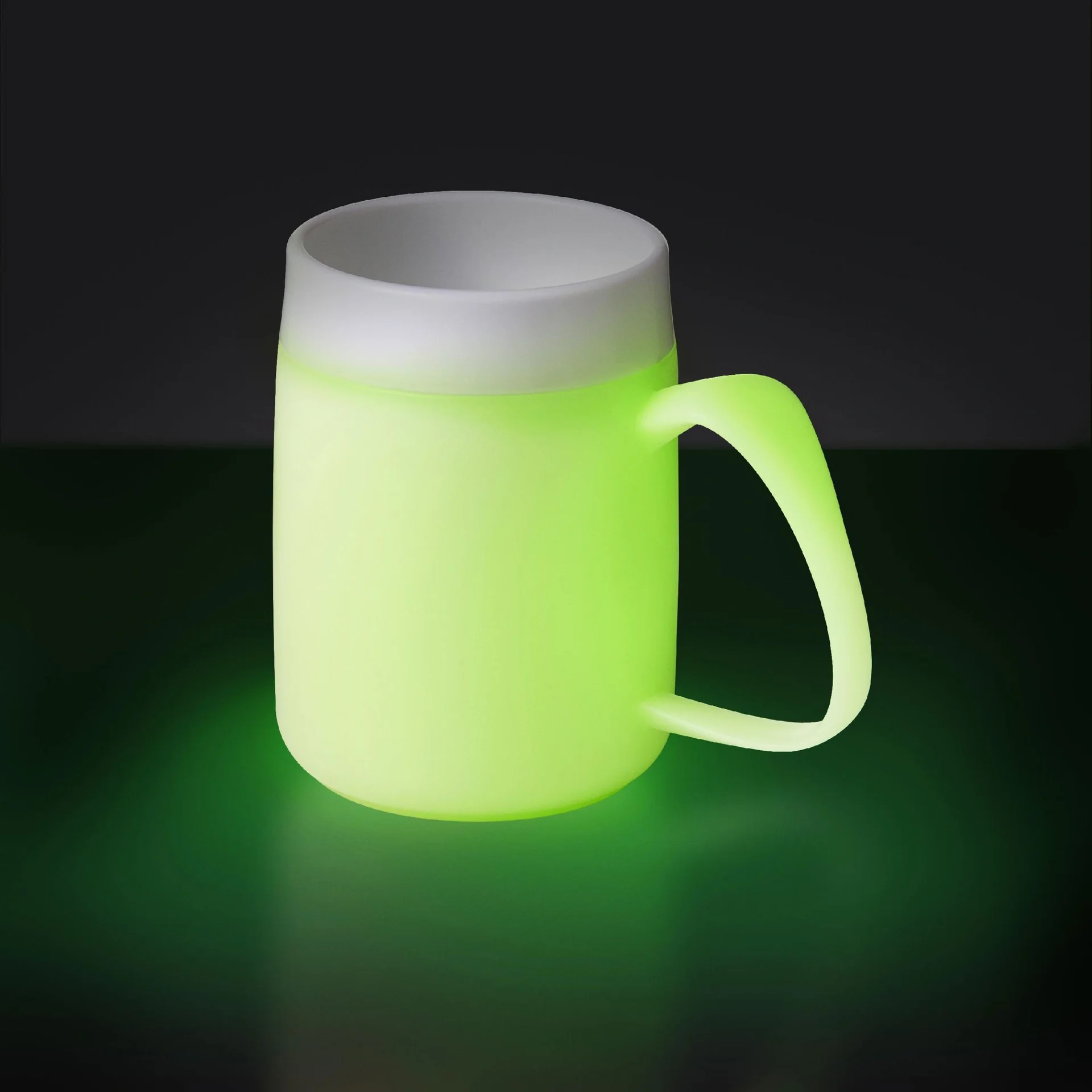 Becher Leuchtet im Dunkeln - 5