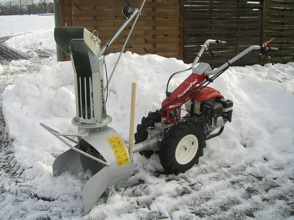 MF3_BRIKTMECO_Schneefraese46cm_3.JPG