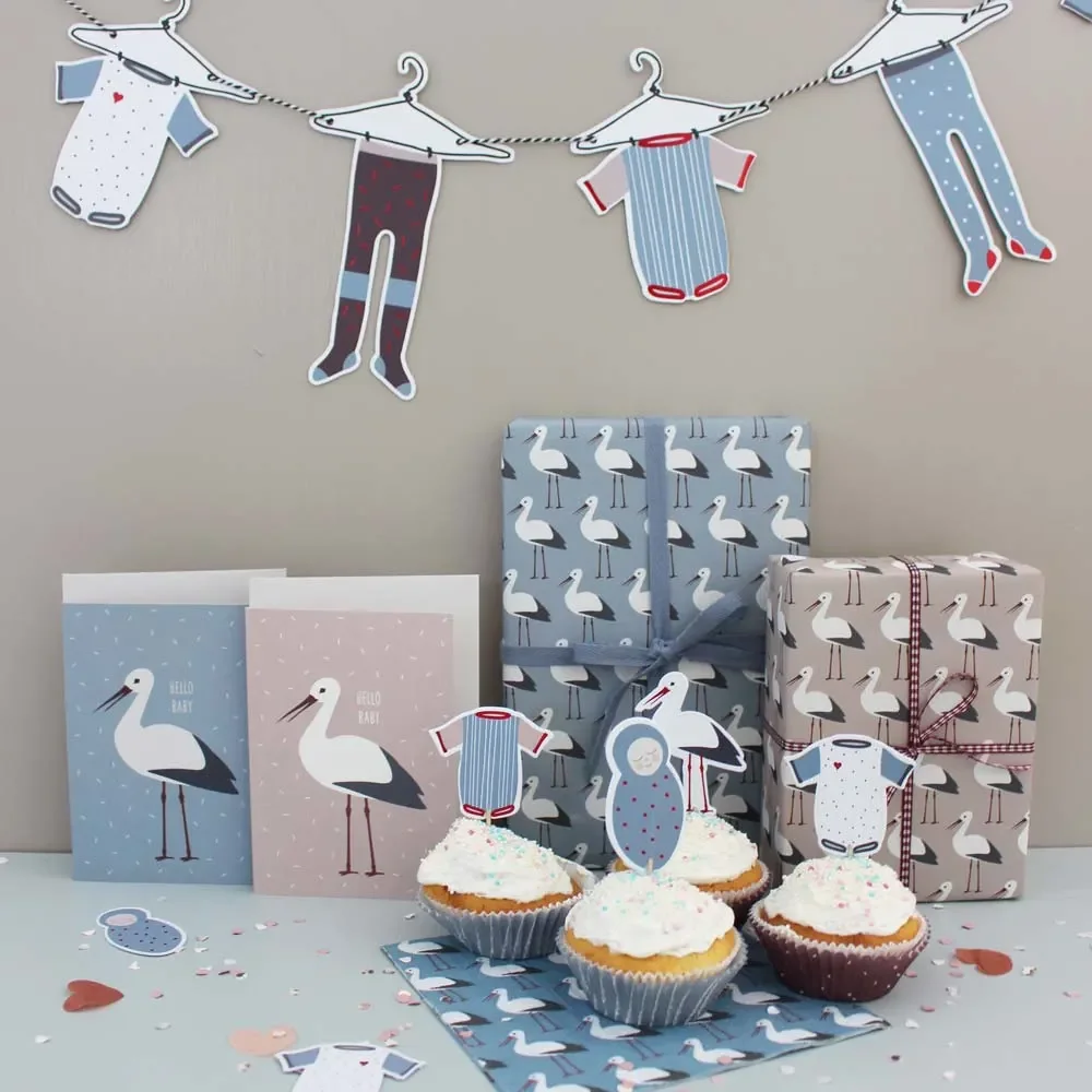 Ava-und-Yves-Partygirlande-Strampler-fuer-Babyshower-459018_3.jpg