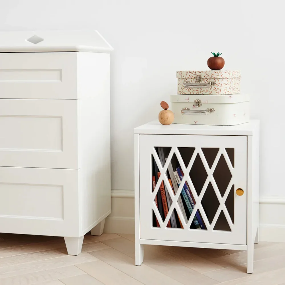 Cam-Cam-Nachttisch-Harlequin-weiss-463173_1.jpg