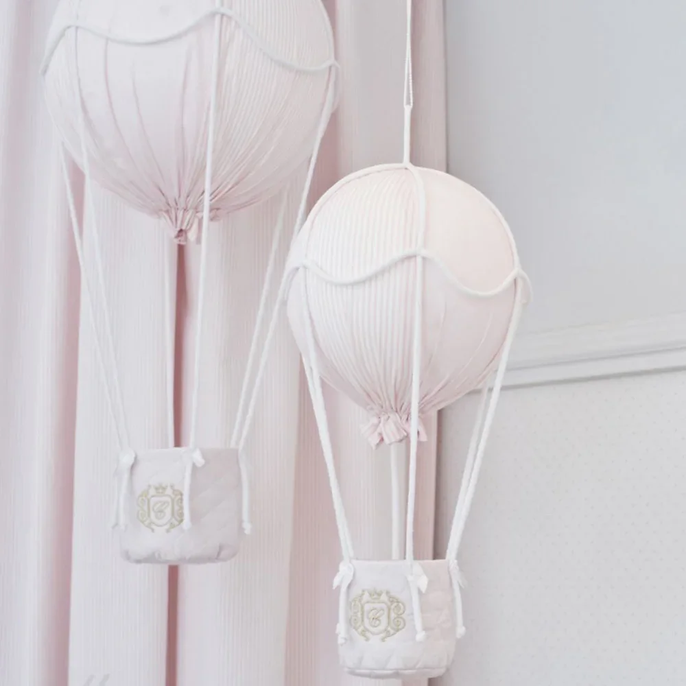 Caramella-Deko-Heissluftballon-goldenes-Emblem-rosa-461112_1.jpg