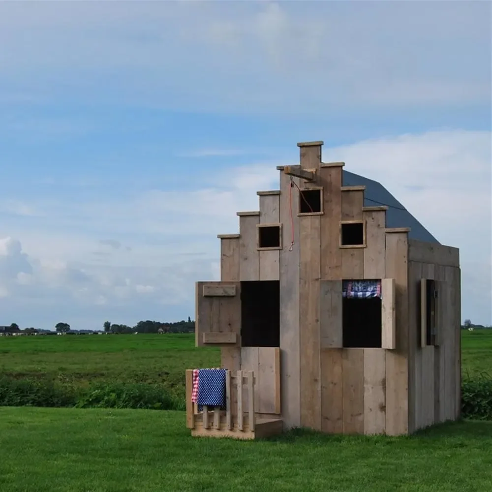 Dutchwood-Spielhaus-Amsterdam-465574_1.jpg