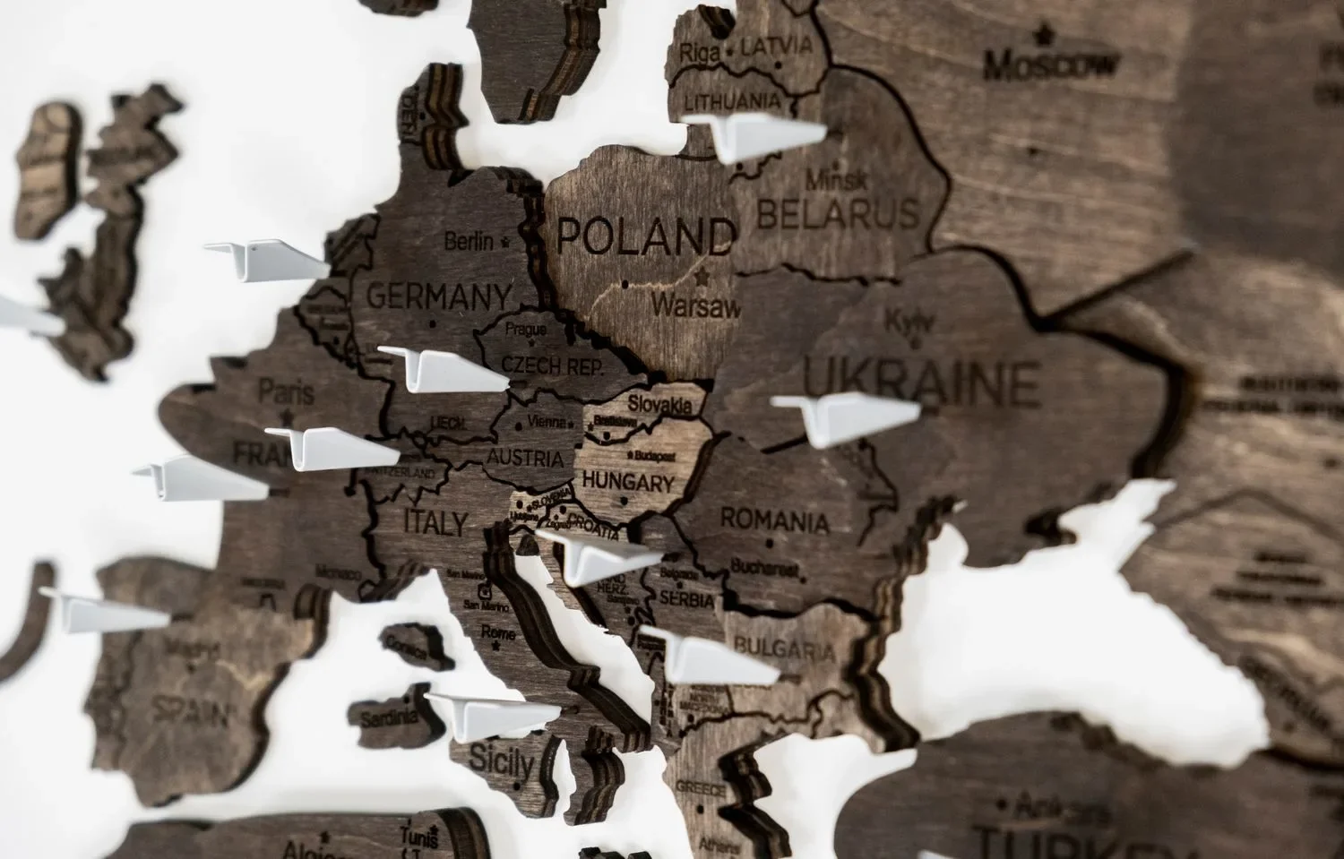 Weltkarte-holz--Landkarte-welt--Weltkarte-wanddeko-3D-Enjoy-The-Wood--Walnuss-dunkel-Prime-468265_7.jpg