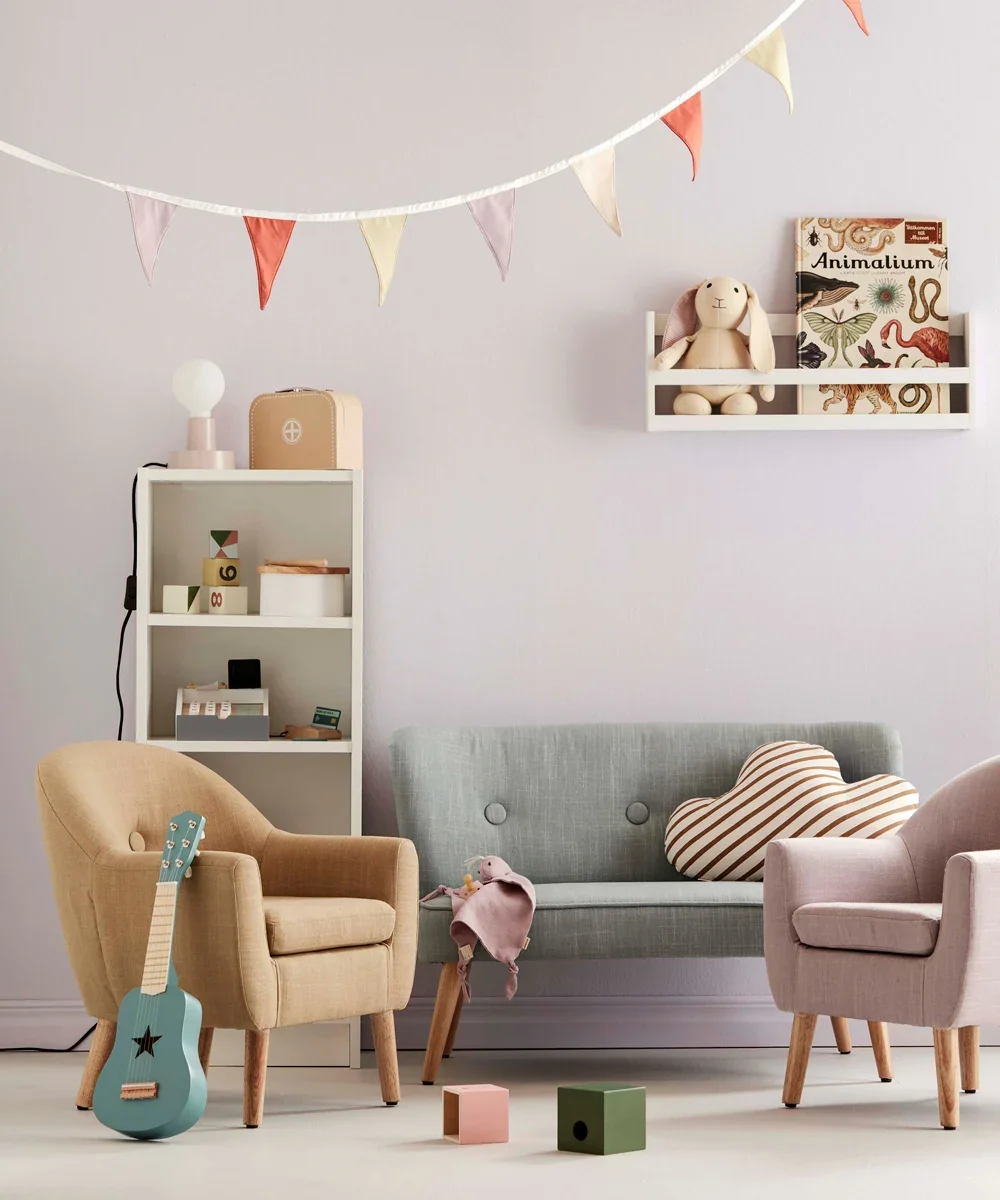 Kids-Concept-Stoff-Wimpelgirlande-rot-lila-459550_3.jpg