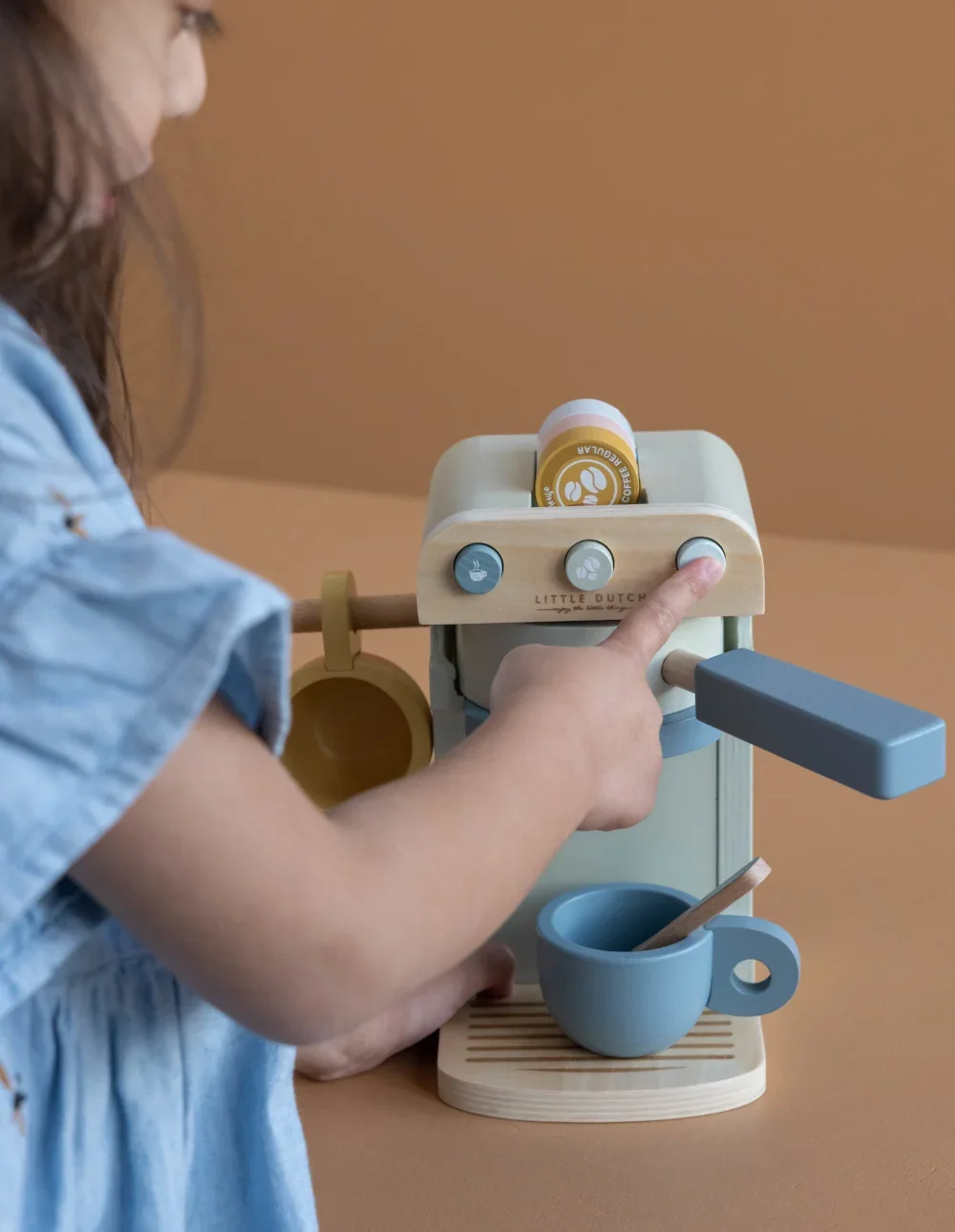 Little-Dutch-Holz-Spielkueche-Zubehoer-Kaffeemaschine-456441_3.jpg