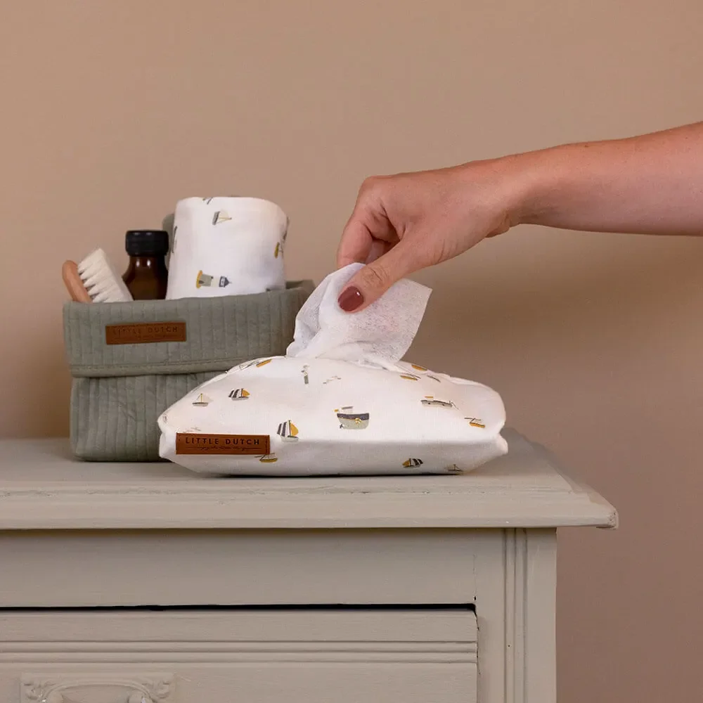 Little-Dutch-Feuchttuch-Box-Bezug--Sailors-Bay--weiss-467717_2.jpg
