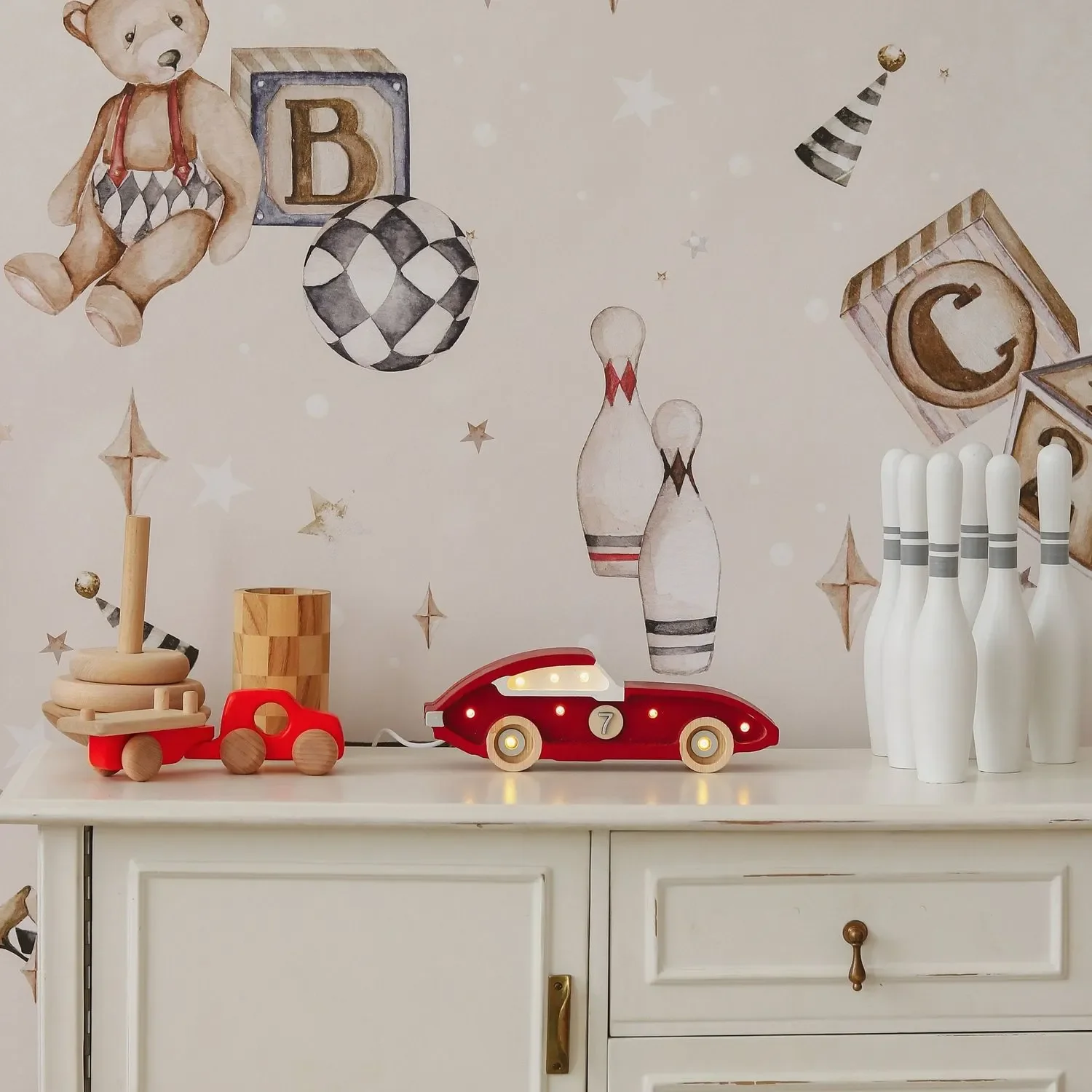 Little-Lights-Nachtlicht-Kinder--Nachtlampe-Mini-Rennwagen-100--Kiefernholz-natur-99924053_1.jpg