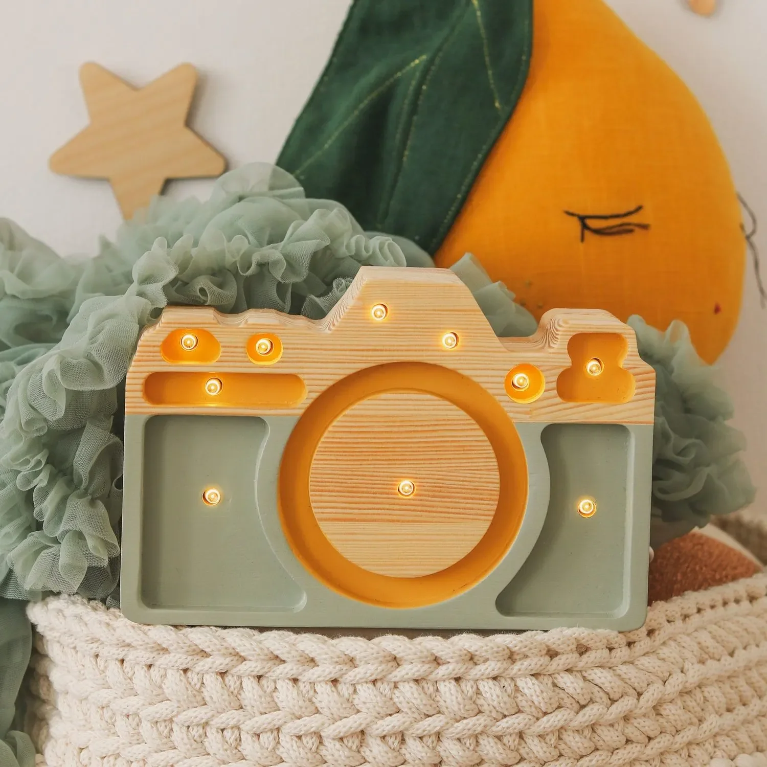 Little-Lights-Nachtlicht-Kinder--Nachtlampe-Minikamera-100--Kiefernholz-natur-99924072_2.jpg
