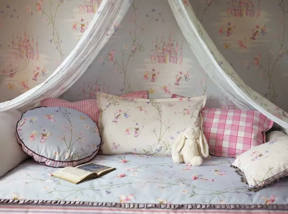 Little-Sanderson-Abracazoo-Motivstoff-Feen-Garten-hellblau-lila-pink-456238_3.jpg