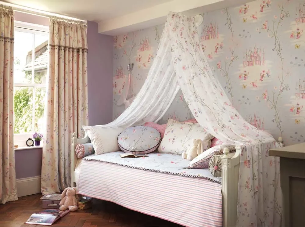 Little-Sanderson-Abracazoo-Motivstoff-Feen-Garten-creme-lila-pink-466730_1.jpg