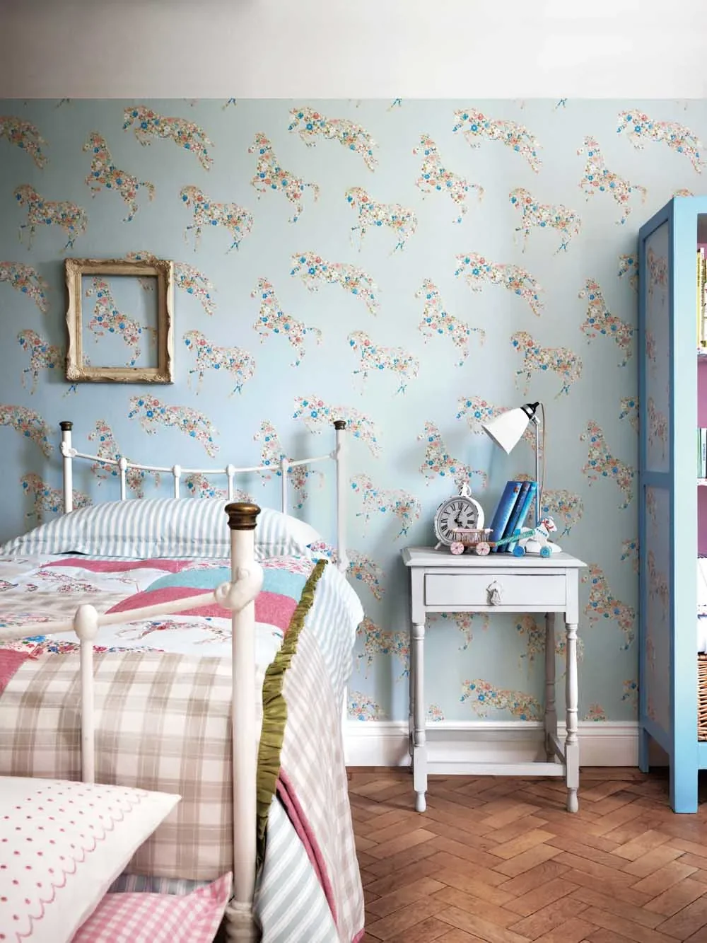 Little-Sanderson-Abracazoo-Motivstoff-appliziert-Pferde-hellblau-466065_5.jpg